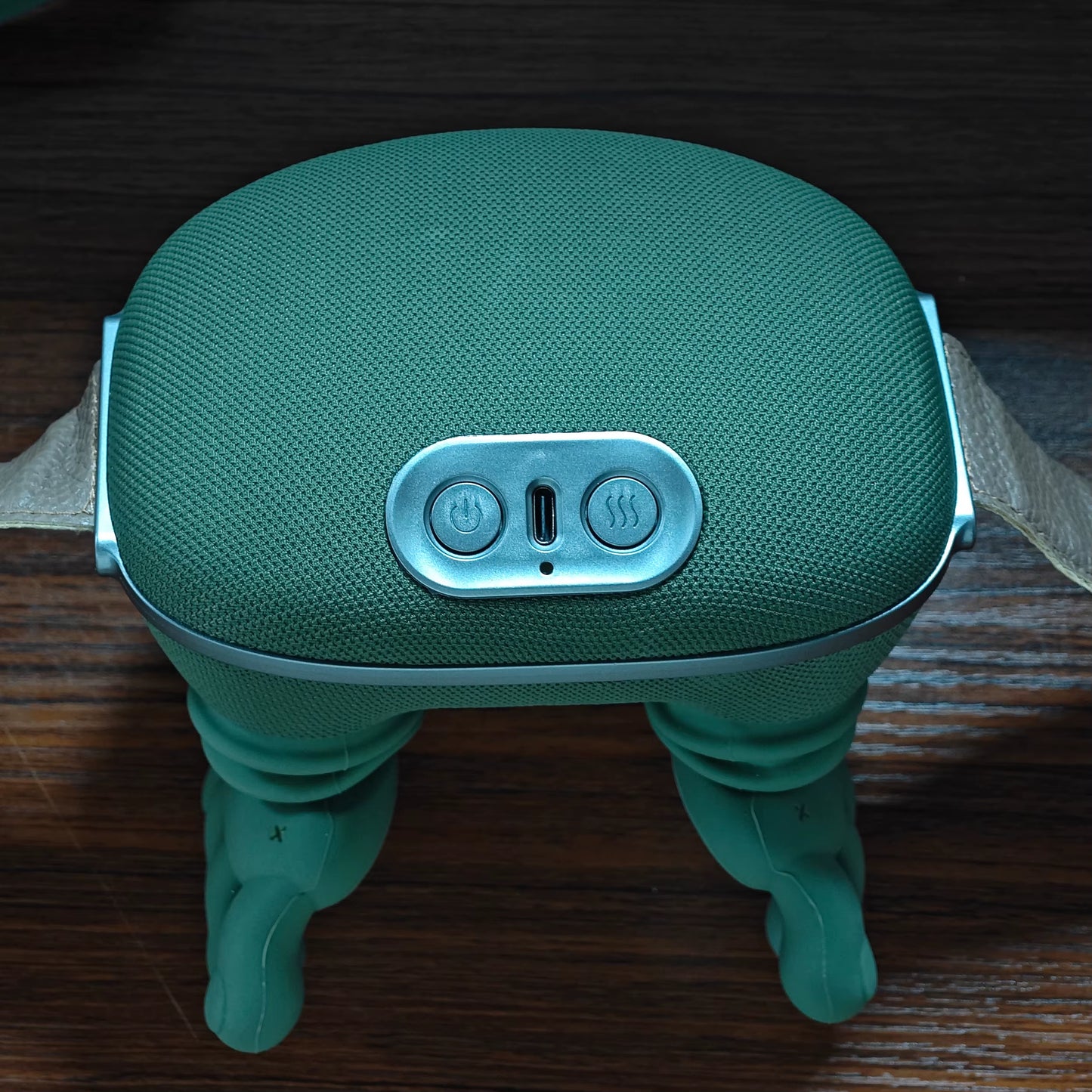 Master Hand Neck & Shoulder Massager Cervical Spine Massager Bionic Finger Heated Neck & Shoulder Massager